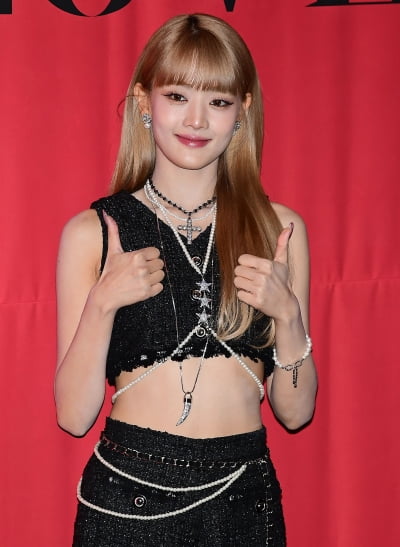 [TEN 포토] 여자아이들 민니 '엄지척 미모'