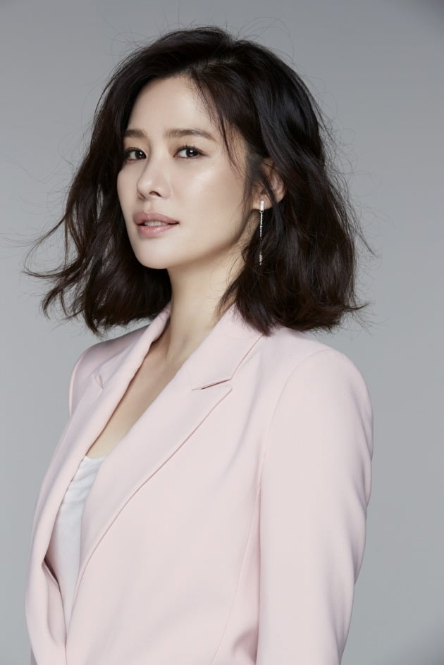 배우 김현주 / 사진제공=아이오케이컴퍼니