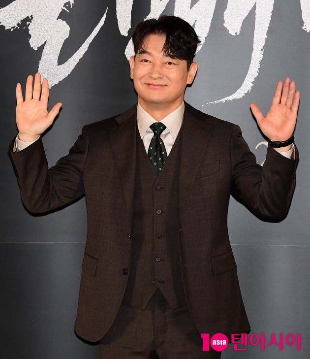 [TEN 포토] 조성하 '인자한 미소'