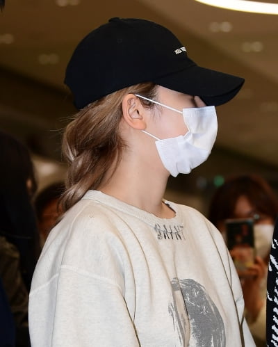 [TEN 포토] 에스파 닝닝 '철통방어'