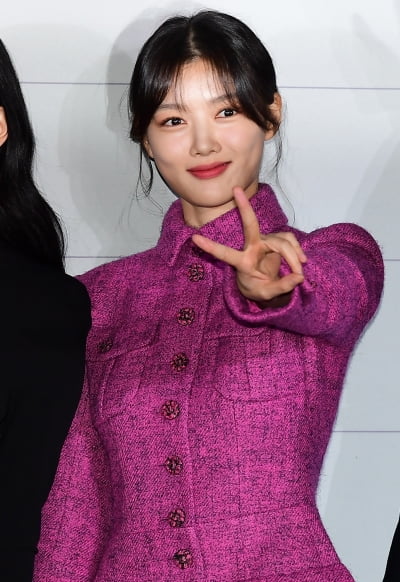 [TEN 포토] 김유정 '귀엽게 브이'