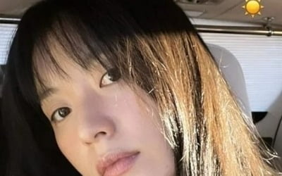 한효주, 가을 햇살 머금고 '청순 비주얼' 과시…확신의 여배우상[TEN★]