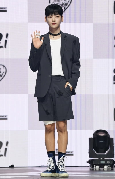 [TEN 포토] 위아이 강석화 '부드러운 카리스마'