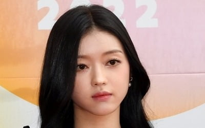 [공식] 오마이걸 유아. 11월 솔로 컴백