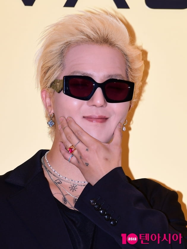 [TEN 포토] 위너 송민호 '남다른 꽃받침'