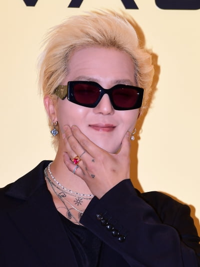 [TEN 포토] 위너 송민호 '남다른 꽃받침'