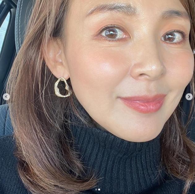 '추성훈♥' 야노 시호, 당기고 당겨도 무결점 피부...'46살' 맞어[TEN★]