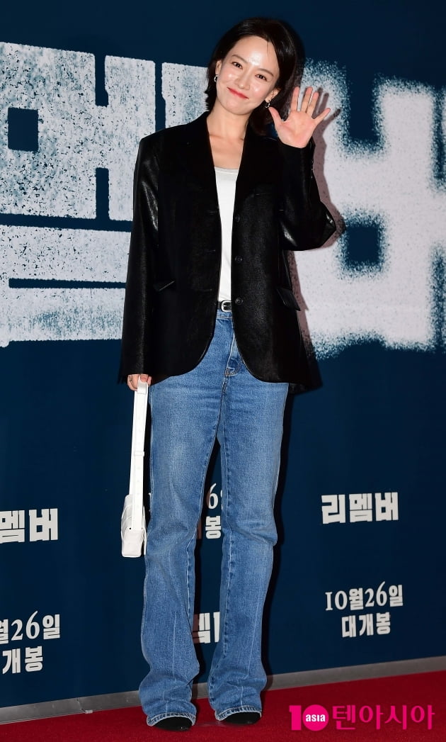 [TEN 포토] 송지효 '청바지+흰티만 입어도 빛나'