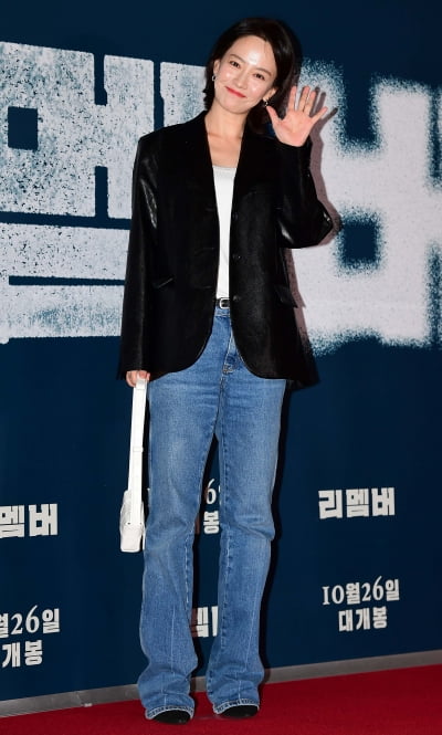 [TEN 포토] 송지효 '청바지+흰티만 입어도 빛나'