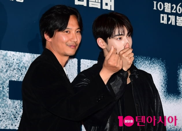 [TEN 포토] 김남길-차은우 '영화 '리멤버' 사랑합니다'