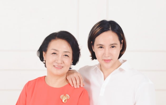 '이태성 母' 박영혜 감독, 첫 연출작으로 영화제 휩쓰네…벌써 13관왕