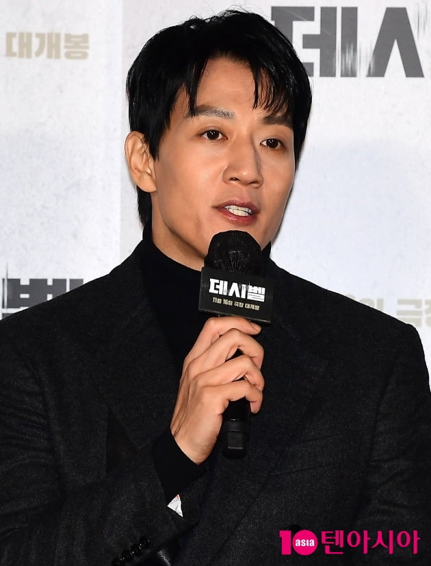 [TEN 포토] 김래원 '해군 부함장으로 나와요'
