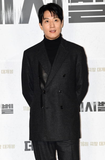 [TEN 포토] 김래원 '영화 '데시벨'로 인사드려요'