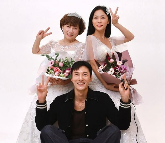 허니제이, 다정+잘생긴 연하 예비 신랑 공개 "'나혼자' 명예 졸업, 성실하게 보답"