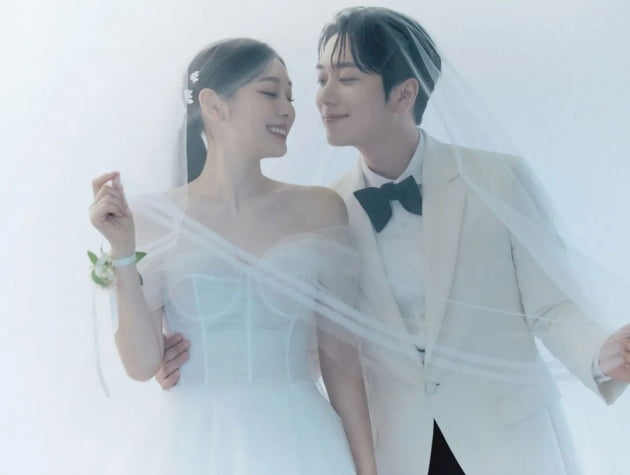 김연아, 고우림 결혼식. / 사진=김연아, 고우림 인스타그램