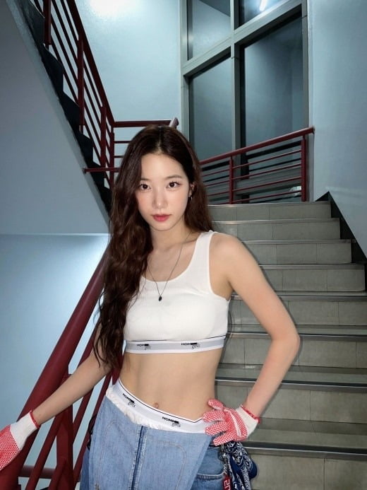 카즈하 / 사진=르세라핌 공식 SNS