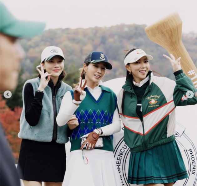 ♥이병헌은 불참했지만…이민정, 차예련X주상욱 부부와 명랑골프