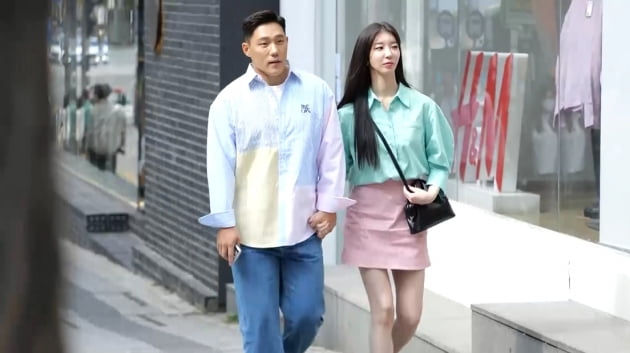 모태범, ♥여친 임사랑이 운전하는데 '버럭'…길거리 데이트 포착('신랑수업')