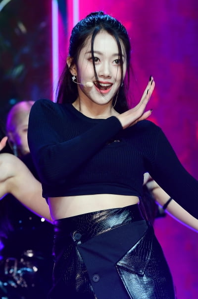 {TEN 포토] 클라씨 지민 '볼수록 빠져드는 미소'
