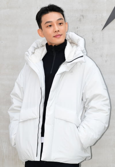 [TEN 포토] 유아인 '어떻게 봐도 멋짐 한가득'