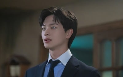 '금수저' 손에 쥔 이종원, 세 번 밥 먹고 육성재 자리 차지하나