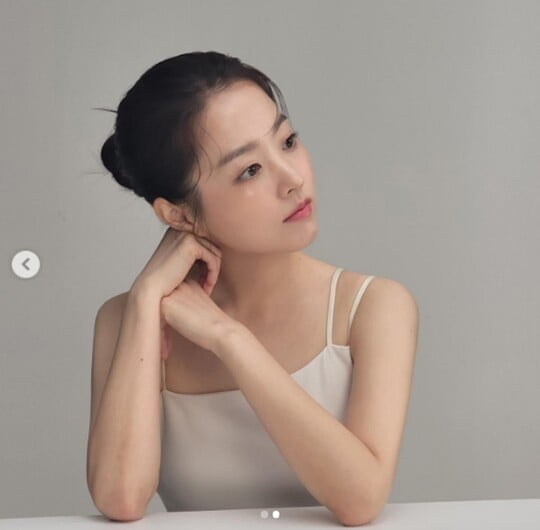 박보영, 청순한 줄만 알았는데…반전 섹시미 눈길 [TEN★]