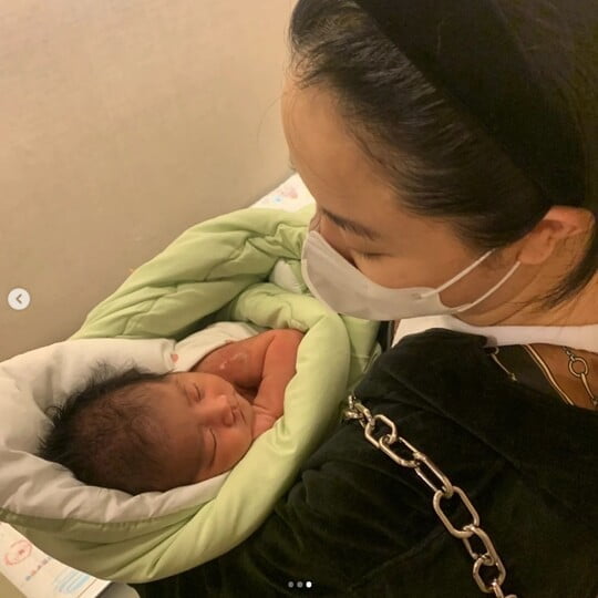 (사진=선데이 SNS)