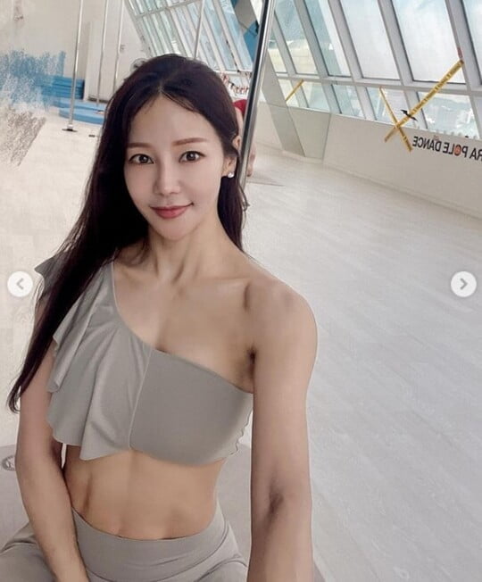 (사진=미나 SNS)