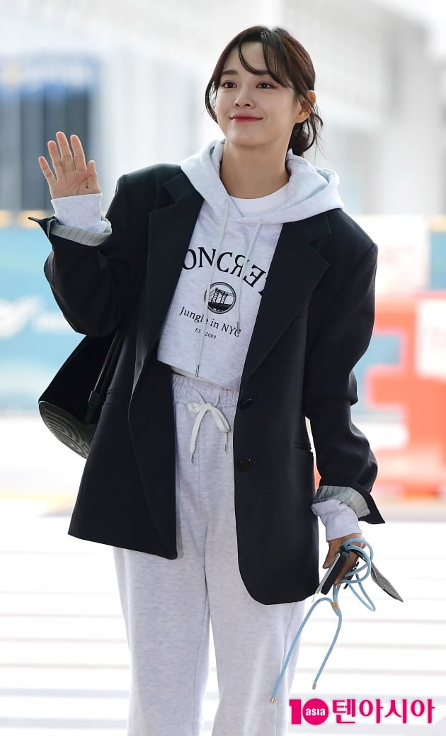 [TEN 포토] 김세정 '팬미팅 떠나요'