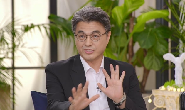 '그로신'에서 '여신 담당' 한가인, "신에 도전한다는 건 어떤 의미?"