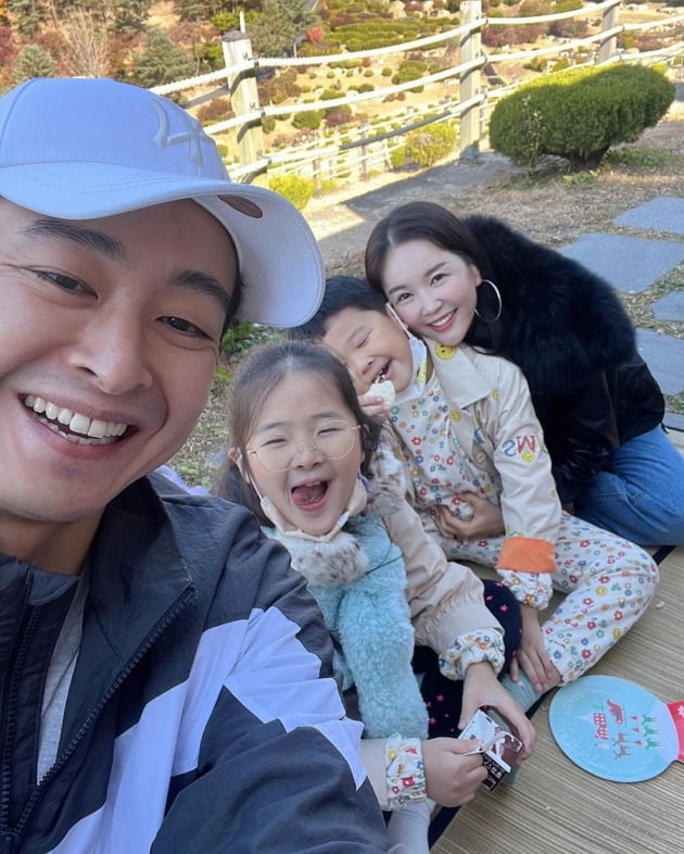'한의사♥'장영란, "나 잘 살고 있는 거 맞지?" 돌아가신 父 향한 그리움