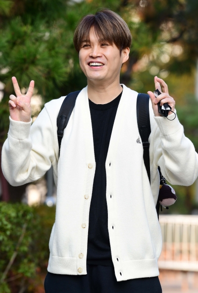 [TEN 포토] 김기태 '많은 취재진에 미소가 절로'