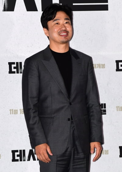 [TEN 포토] 조달환 '싱글벙글 음탐사'