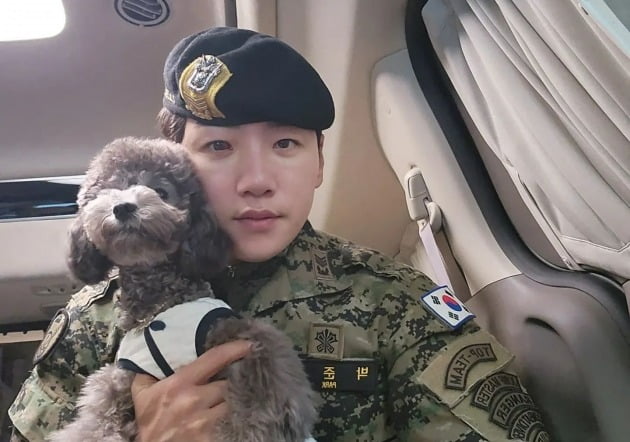'8살 연상' ♥한영 질투하겠네…박군, 아침부터 바쁜 워킹 파더