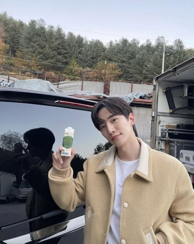 이준호, 가을남자의 훈훈한 비주얼...오늘도 열일중