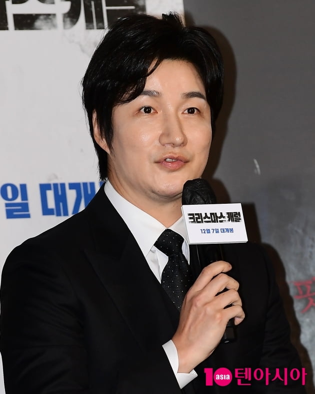 [TEN 포토] 허동원 '악의 축 중심'