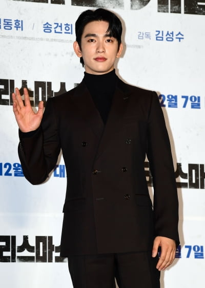 [TEN 포토] 박진영 '멋짐 그자체'
