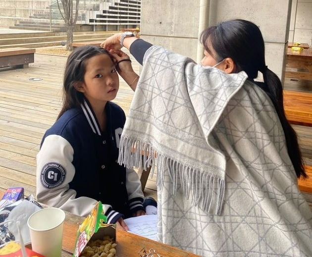 '송도맘' 현영, '학비만 6억' 국제학교 재학 딸 오디션에 더 떨었네