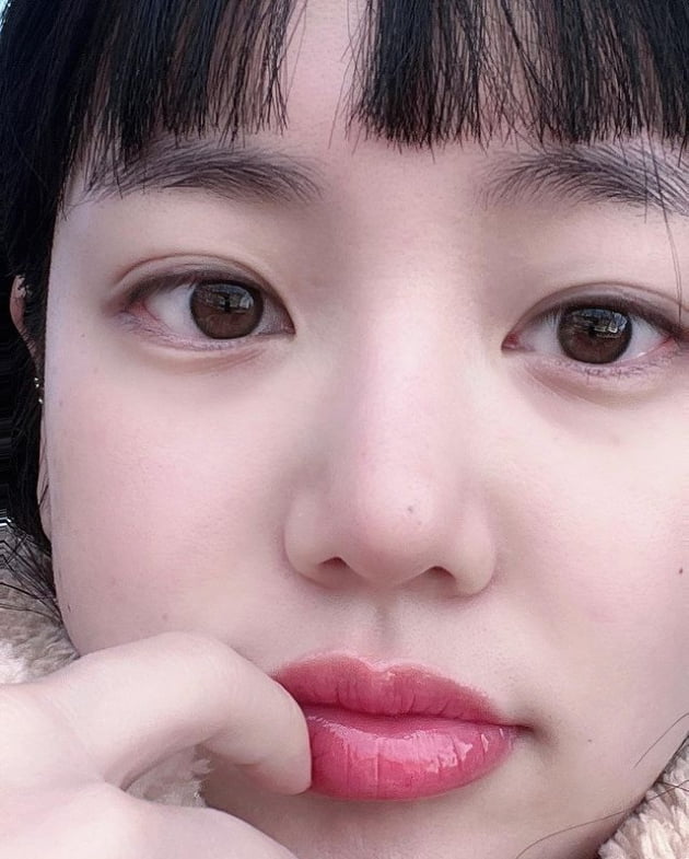 아이돌 준비 중인 이유비, 황정음·이시영도 놀란 美…초근접샷에도 굴욕 없네