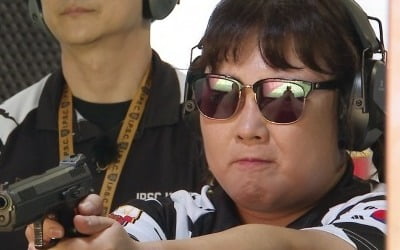[TEN피플] "뚱뚱하면 못해"…42살 '사격 국가대표' 김민경이 깨부순 편견