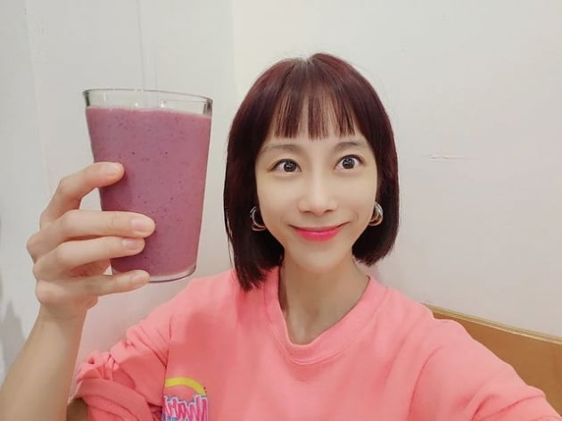 '싱글맘' 조민아, 두달 뒤 마흔이라고? "블루베리에 진심인 편"