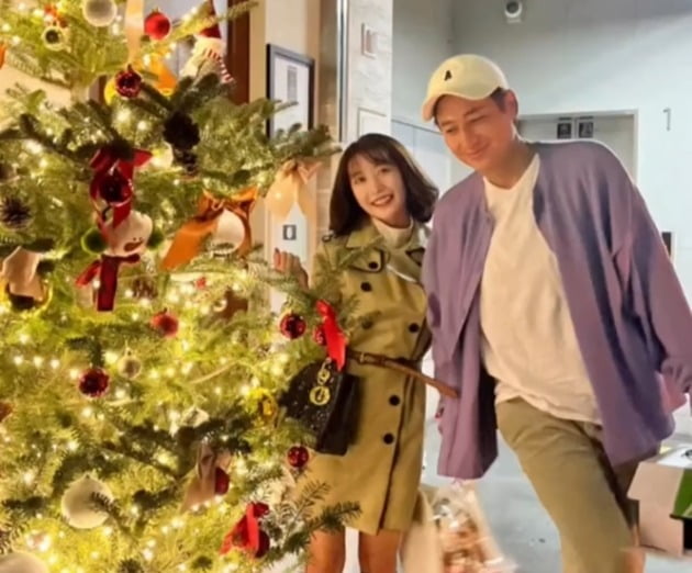 아야네, 800만원 명품 D사 가방 들고 ♥이지훈과 데이트 "벌써 연말"