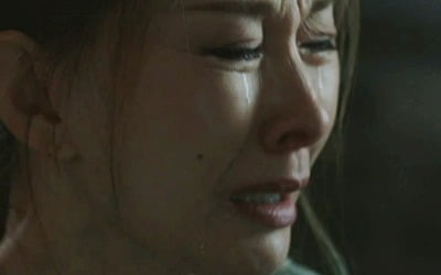 이미숙, 4년 만의 성공적인 복귀…압도적인 눈물 연기('디엠파이어')