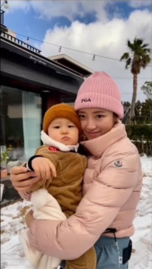 서하얀, 썰매 끄는 ♥임창정+동생들 돌보는 의젓한 아들들…"2년 전 추억"