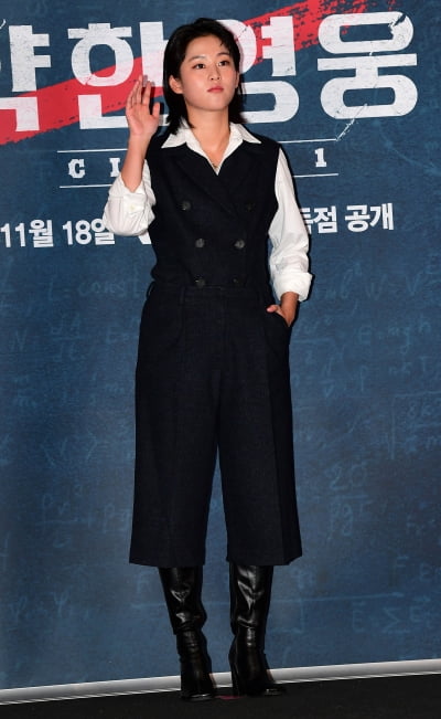 [TEN 포토] 이연 '약한영웅 홍일점'