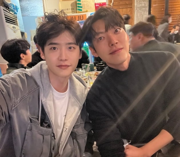 이종석·김우빈, '학교 2013' 고남순·박흥수가 다시 만났네…훈훈 조합