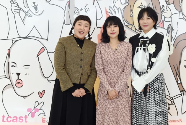 [종합] '이중' 출연료도 받고, 배꼽도 잡는 '개며느리'