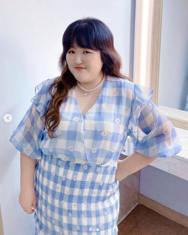 '7kg 감량' 이국주, 날렵해진 턱 선...청량한 미소