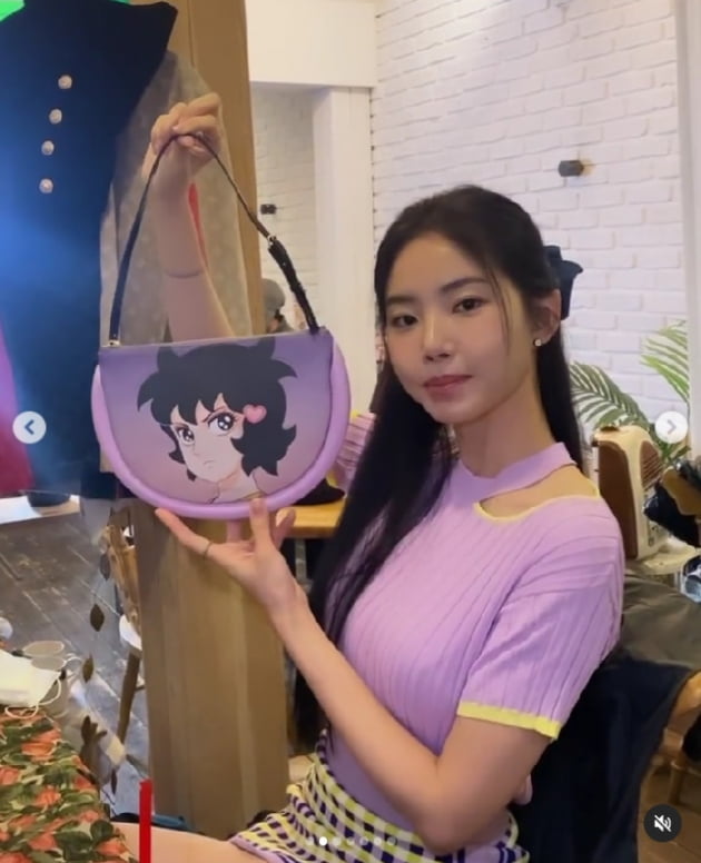 황승언, 보라색을 사랑하는 그녀...의상이랑 찰떡이네