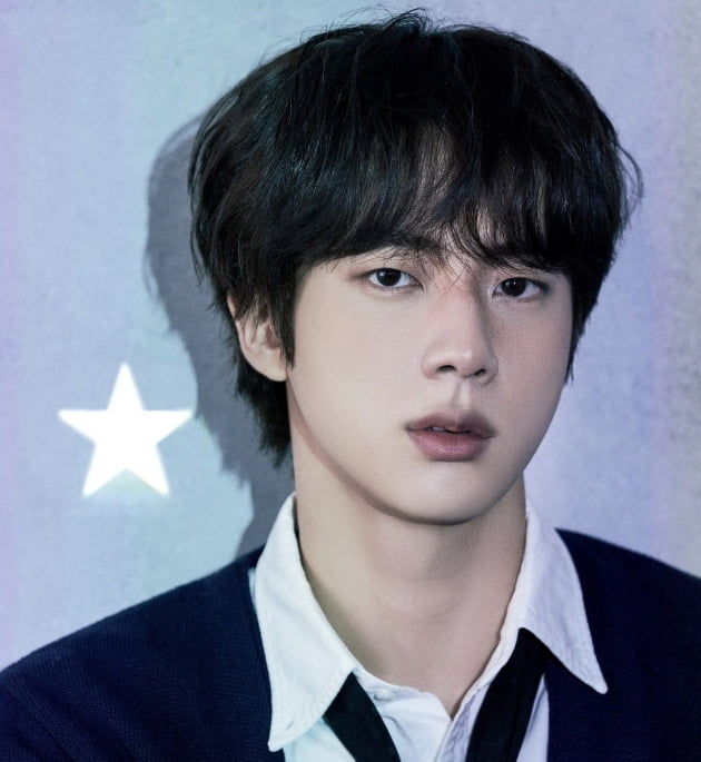 방탄소년단 진 'The Astronaut' 앨범 판매량 100만장 돌파... 솔로 싱글앨범 최초 밀리언셀러